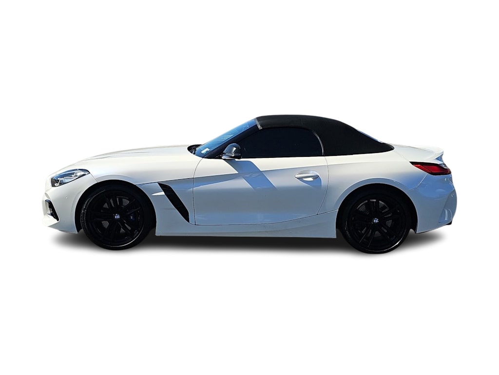 Thumbnail: 2021 BMW Z4 - 3