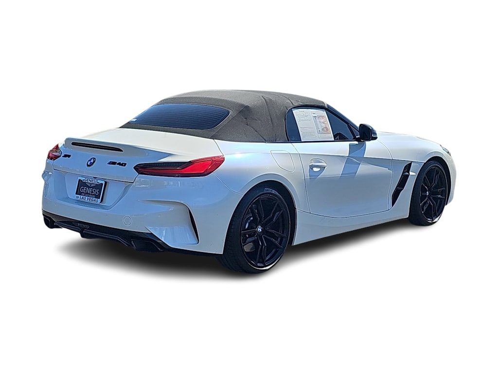 Thumbnail: 2021 BMW Z4 - 21