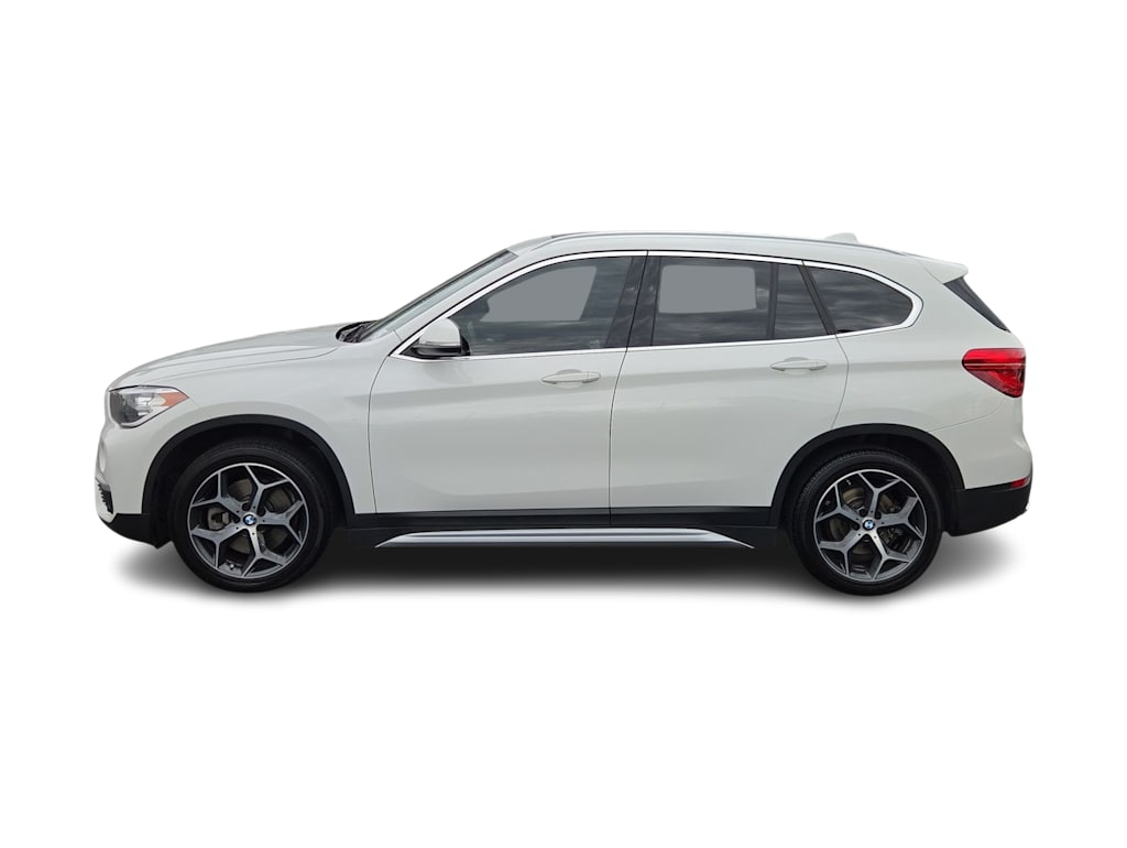 Thumbnail: 2019 BMW X1 - 3