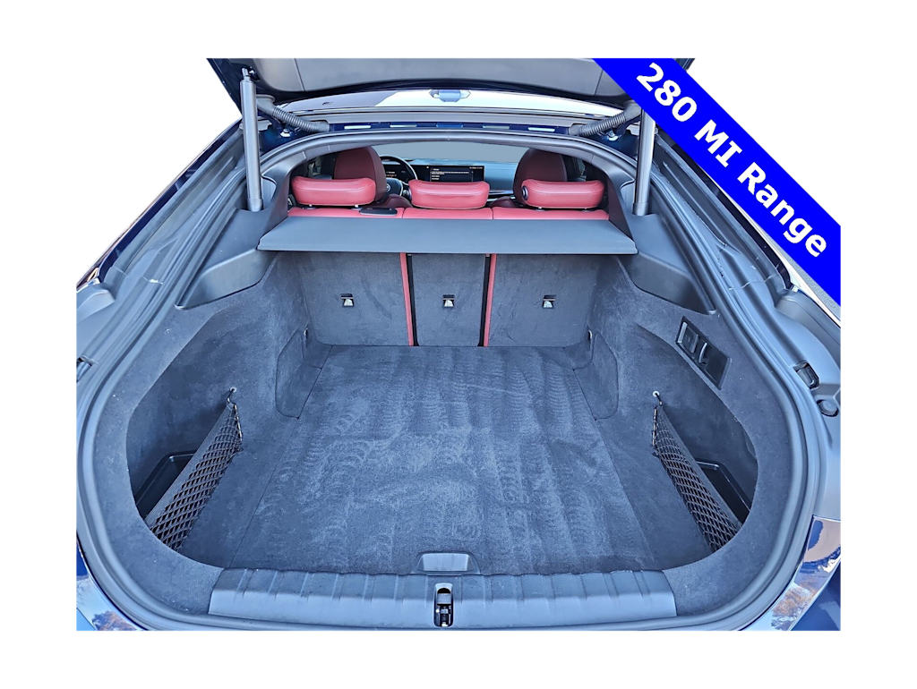 Thumbnail: 2022 BMW i4 - 14