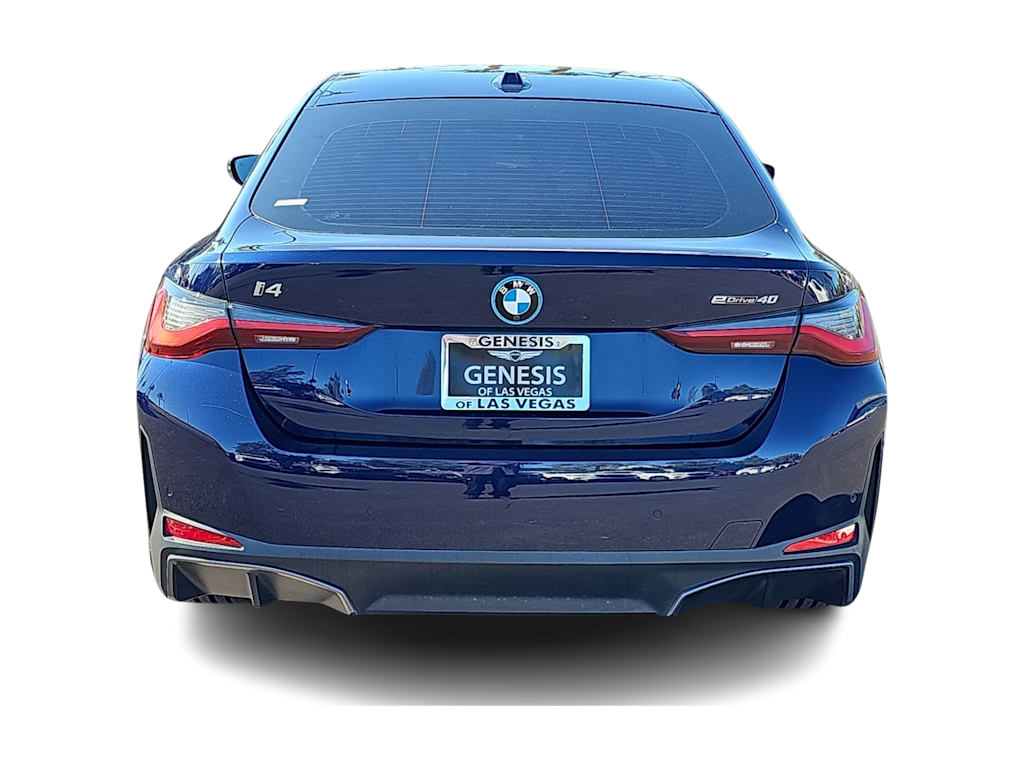 Thumbnail: 2022 BMW i4 - 4