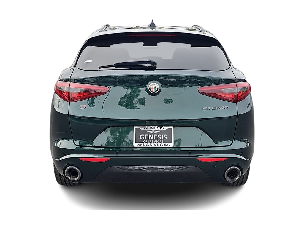 Thumbnail: 2021 Alfa Romeo Stelvio - 5