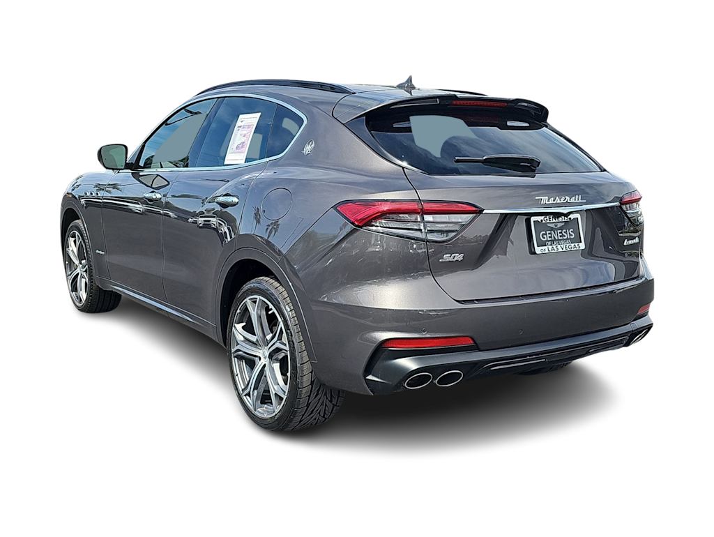 Thumbnail: 2021 Maserati Levante - 4
