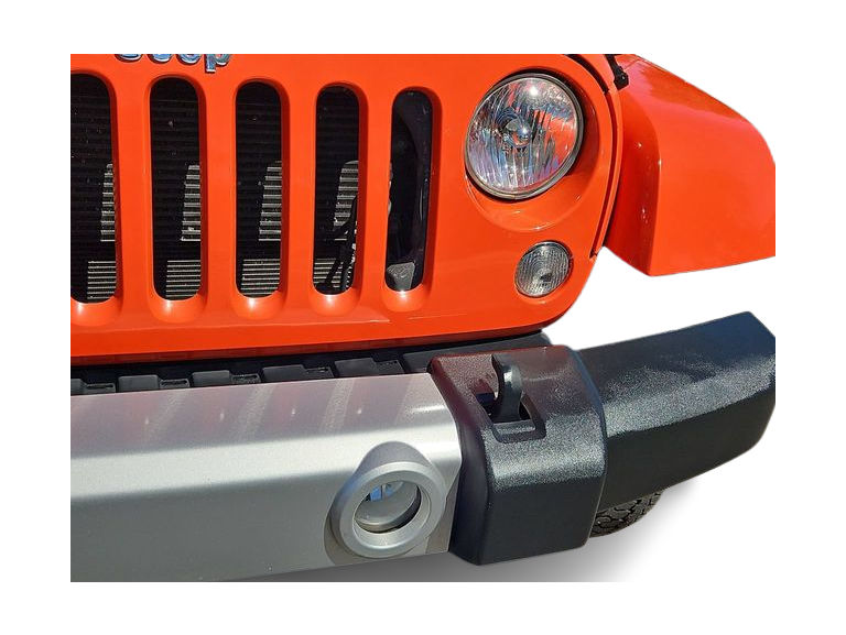 Thumbnail: 2015 Jeep Wrangler - 25
