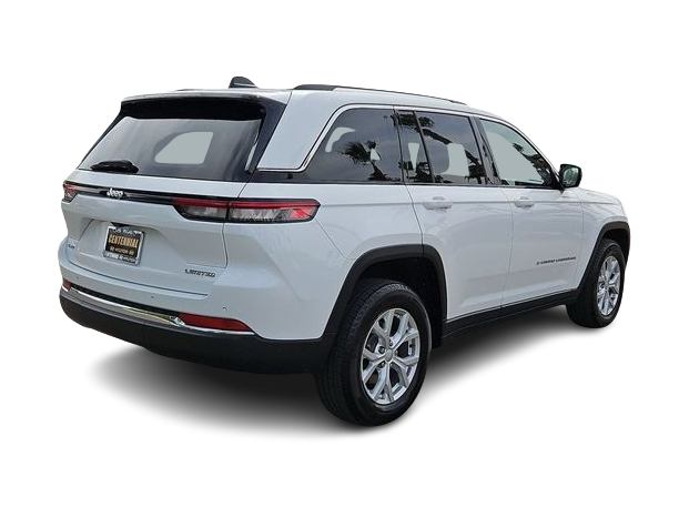 Thumbnail: 2023 Jeep Grand Cherokee - 22