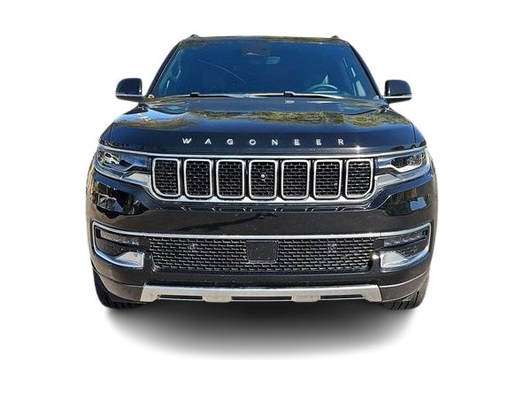Thumbnail: 2022 Jeep Wagoneer - 4