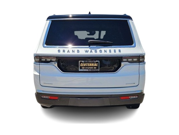 Thumbnail: 2022 Jeep Grand Wagoneer - 5