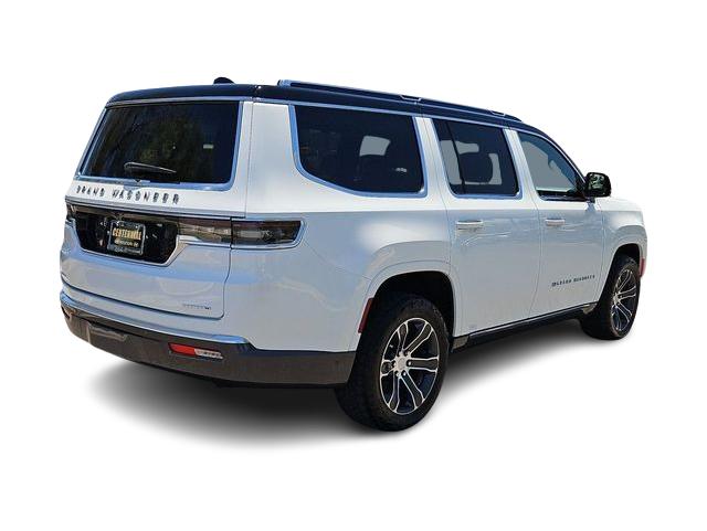 Thumbnail: 2022 Jeep Grand Wagoneer - 20