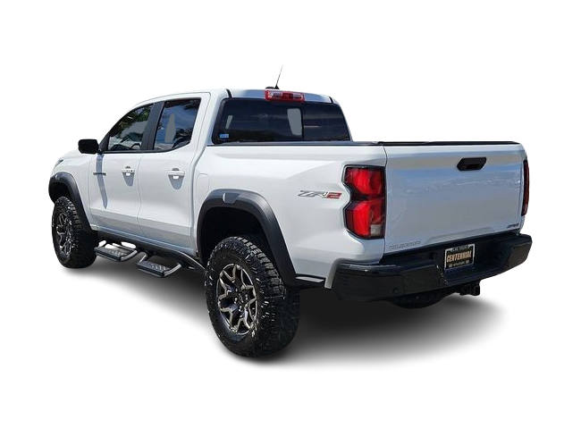Thumbnail: 2024 Chevrolet Colorado - 4
