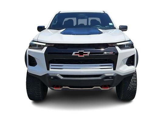 Thumbnail: 2024 Chevrolet Colorado - 6