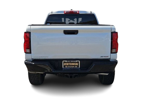 Thumbnail: 2024 Chevrolet Colorado - 5
