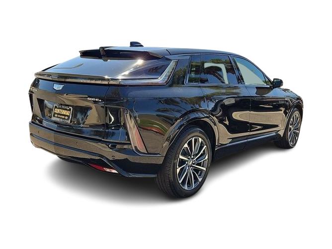 Thumbnail: 2024 Cadillac Lyriq - 22