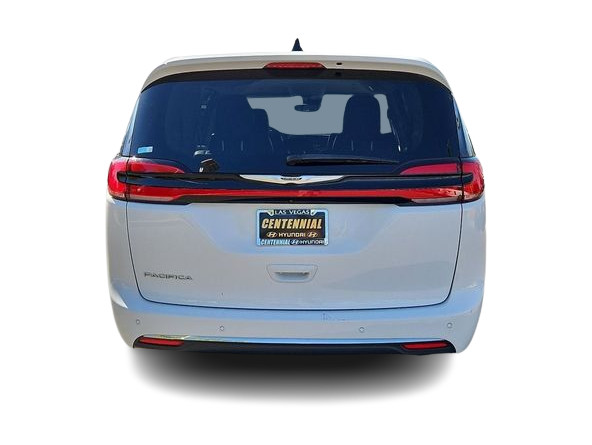 Thumbnail: 2024 Chrysler Pacifica - 5