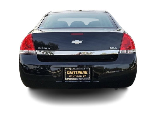 2011 Chevrolet Impala LS 22