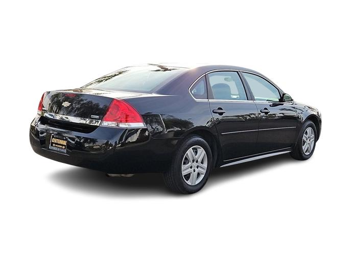 2011 Chevrolet Impala LS 23