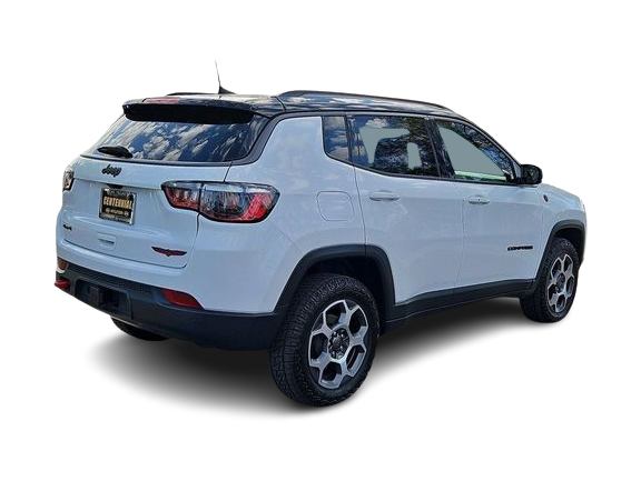 Thumbnail: 2022 Jeep Compass - 22