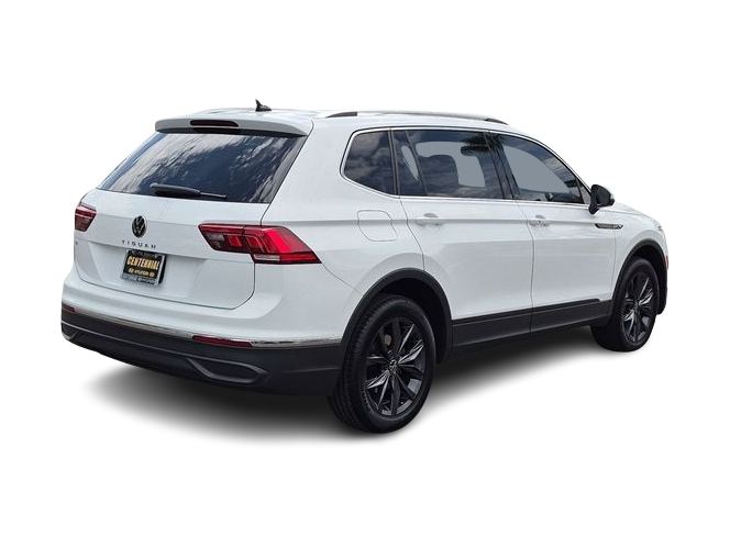 Thumbnail: 2022 Volkswagen Tiguan - 23