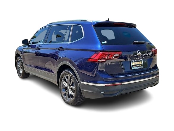 Thumbnail: 2022 Volkswagen Tiguan - 4