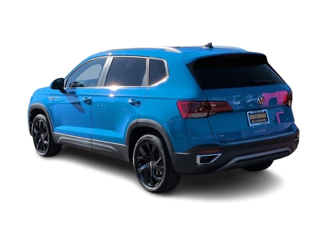 Thumbnail: 2022 Volkswagen Taos - 4