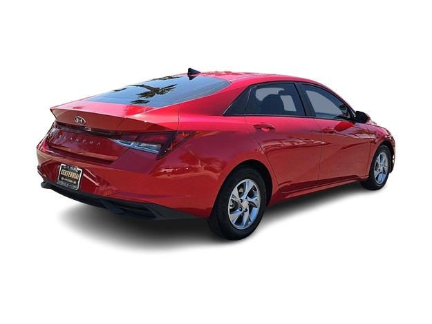 2021 Hyundai Elantra SE 23