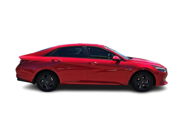 Thumbnail: 2022 Hyundai Elantra - 24
