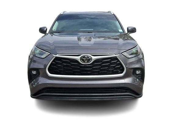 Thumbnail: 2022 Toyota Highlander - 6