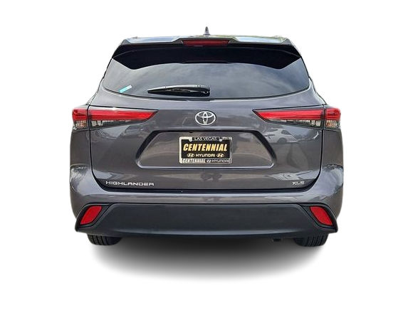 Thumbnail: 2022 Toyota Highlander - 5