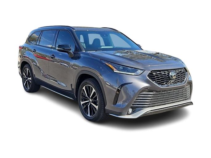 2022 Toyota Highlander XSE 21