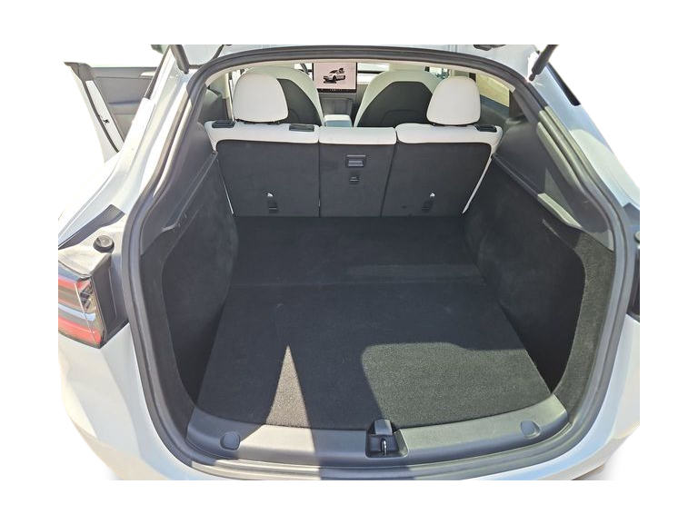 Thumbnail: 2023 Tesla Model Y - 16