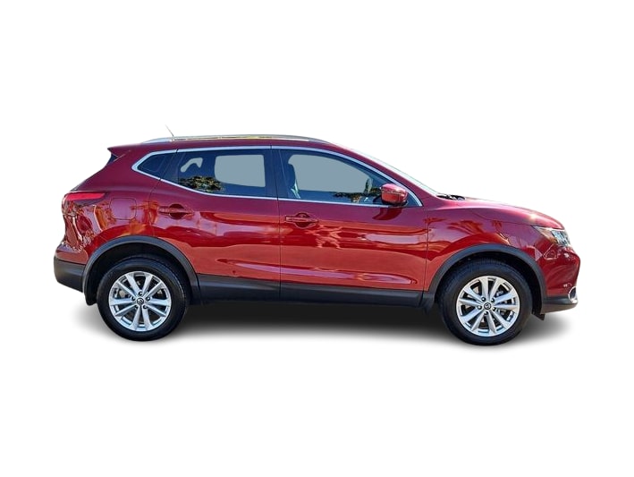 Thumbnail: 2019 Nissan Rogue Sport - 24