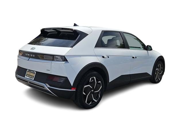 Thumbnail: 2023 Hyundai Ioniq 5 - 21