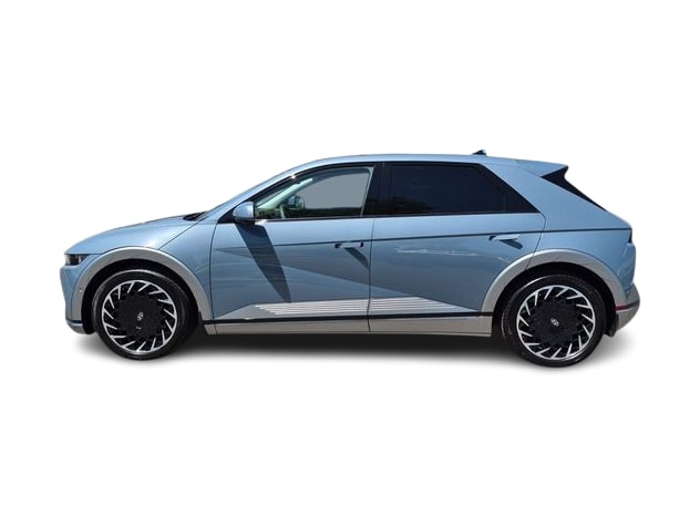 Thumbnail: 2023 Hyundai Ioniq 5 - 3