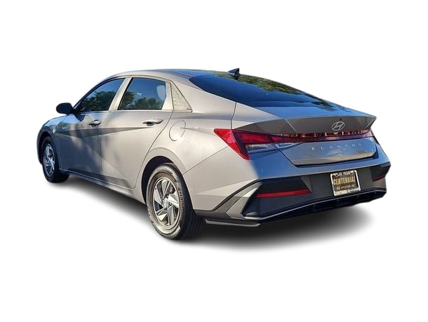 Thumbnail: 2025 Hyundai Elantra - 4