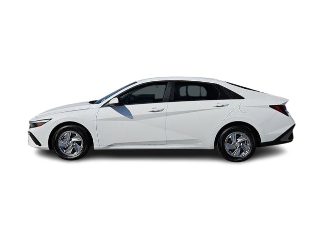 Thumbnail: 2026 Hyundai Elantra - 3