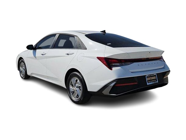 Thumbnail: 2026 Hyundai Elantra - 4