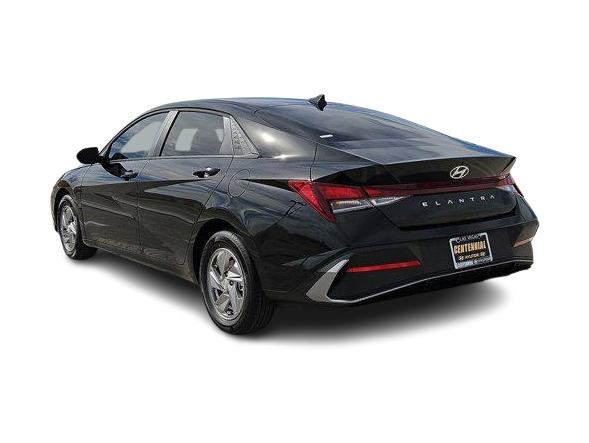 Thumbnail: 2026 Hyundai Elantra - 4