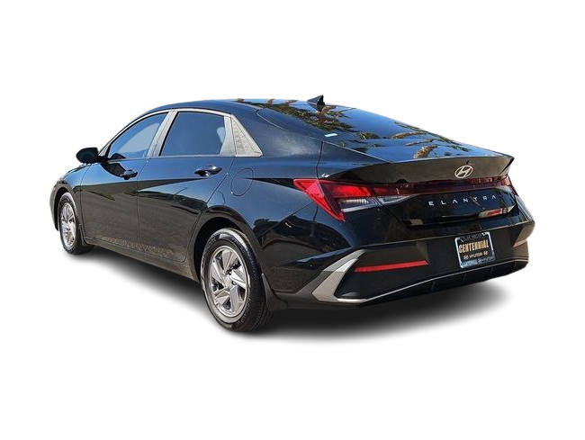Thumbnail: 2025 Hyundai Elantra - 4
