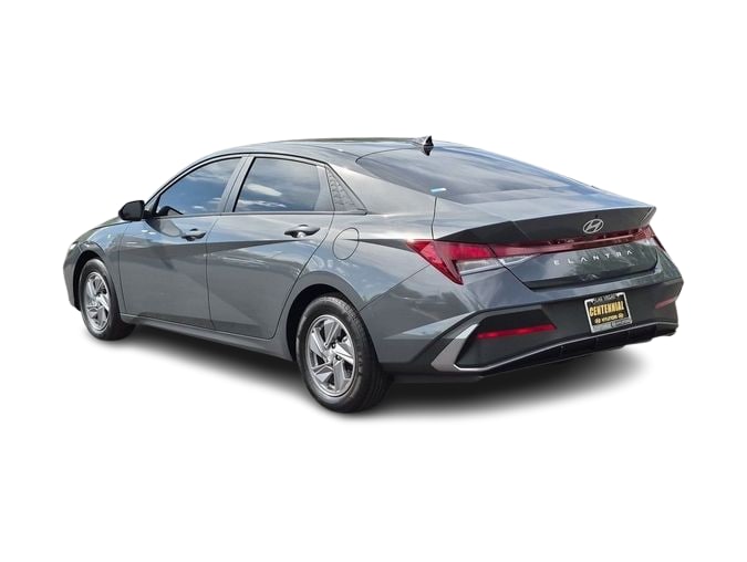 Thumbnail: 2025 Hyundai Elantra - 4