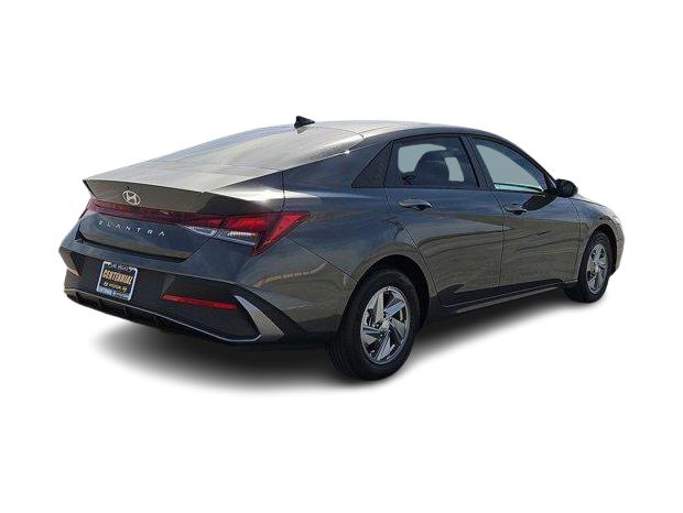 Thumbnail: 2026 Hyundai Elantra - 24