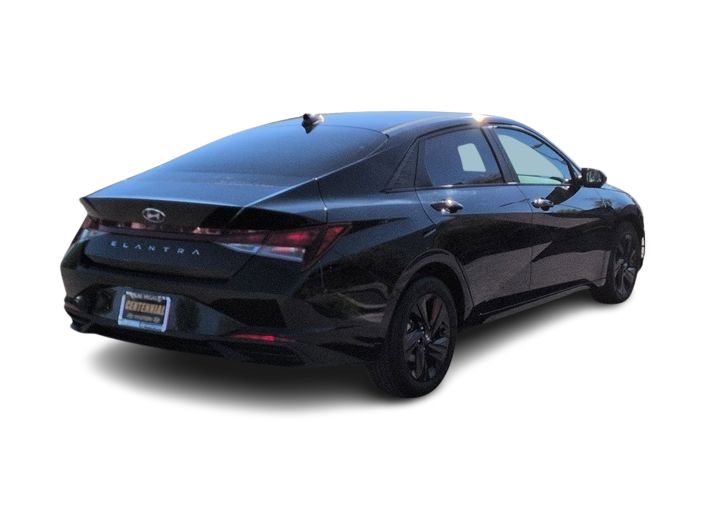 Thumbnail: 2021 Hyundai Elantra - 22