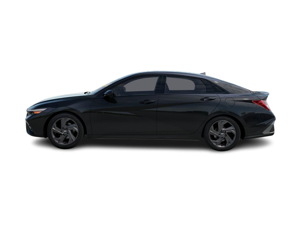 Thumbnail: 2026 Hyundai Elantra - 3