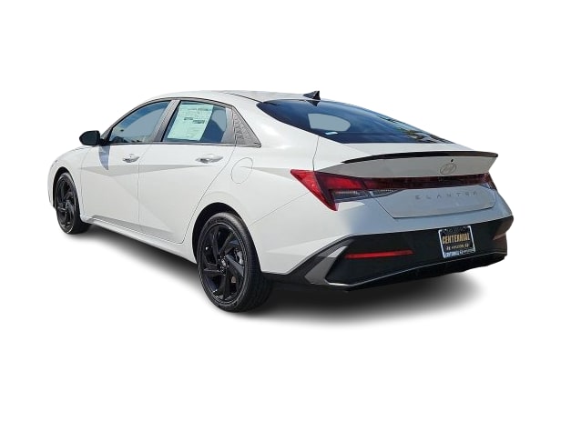 Thumbnail: 2026 Hyundai Elantra - 4