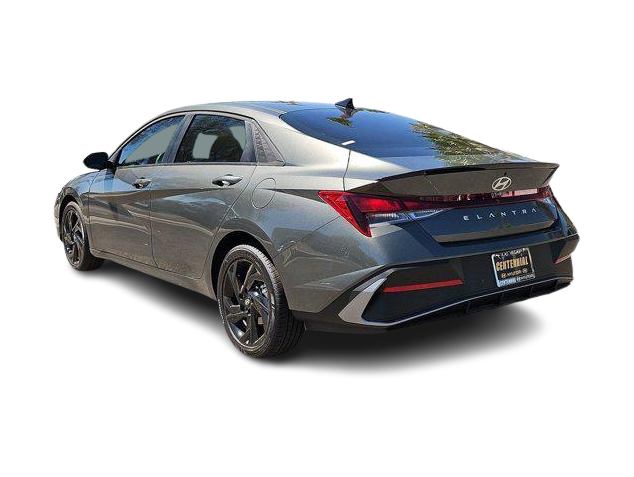 Thumbnail: 2026 Hyundai Elantra - 4