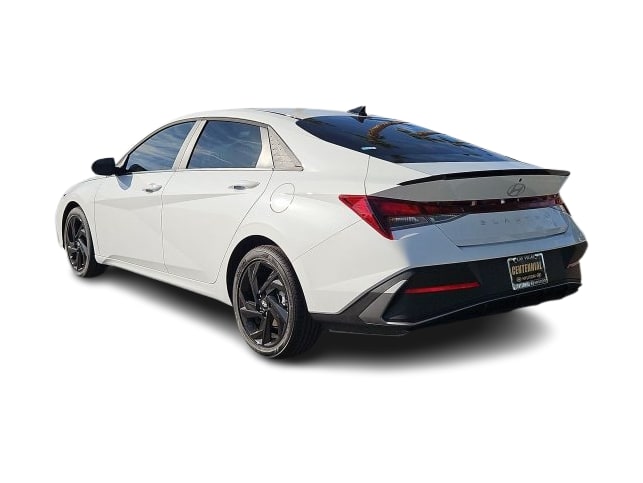 Thumbnail: 2026 Hyundai Elantra - 4