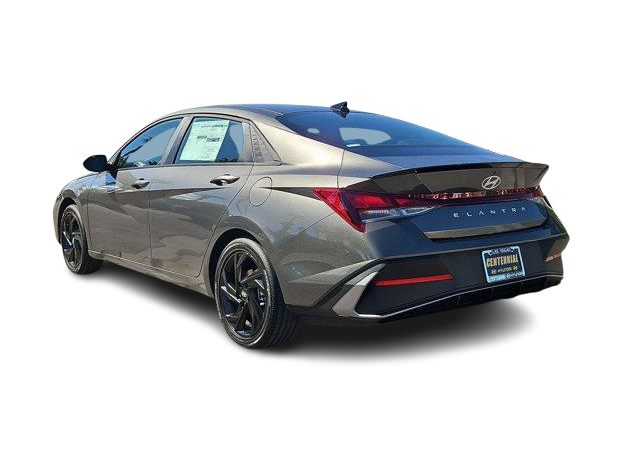 Thumbnail: 2026 Hyundai Elantra - 4