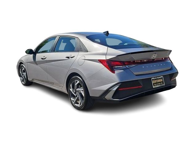 Thumbnail: 2025 Hyundai Elantra - 4