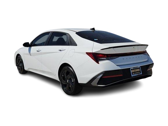 Thumbnail: 2026 Hyundai Elantra - 4