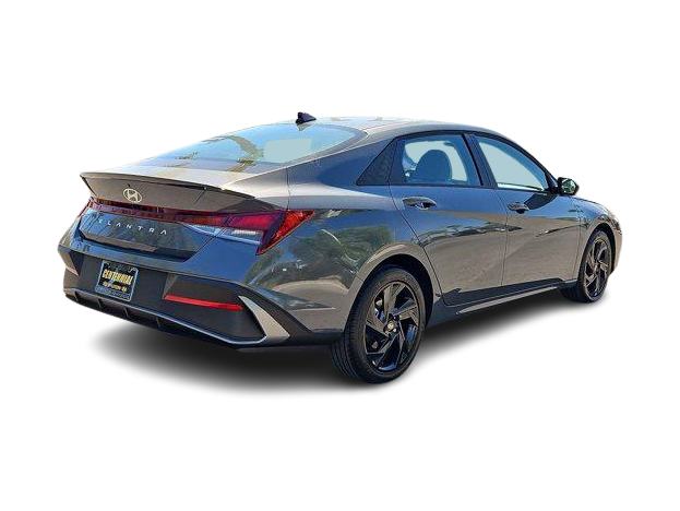 Thumbnail: 2026 Hyundai Elantra - 23