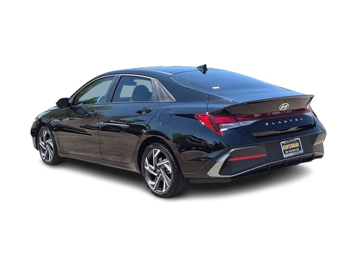 Thumbnail: 2025 Hyundai Elantra - 4