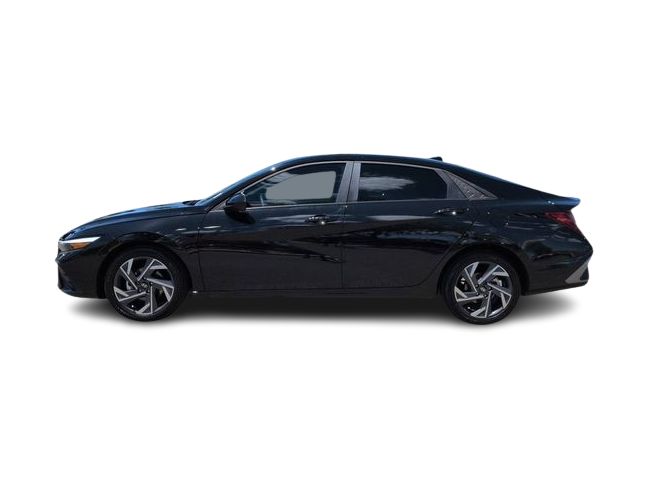 Thumbnail: 2025 Hyundai Elantra - 3